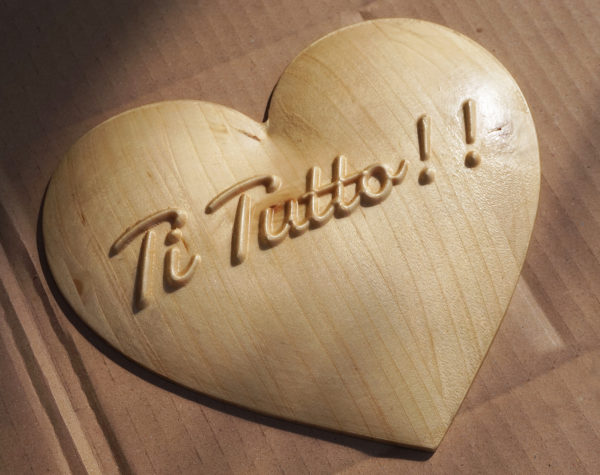 Corazón de madera personalizado