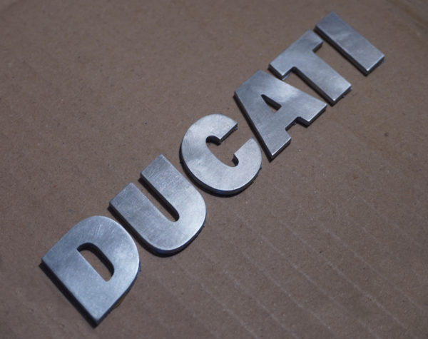 Aluminium-Ducati-Logo