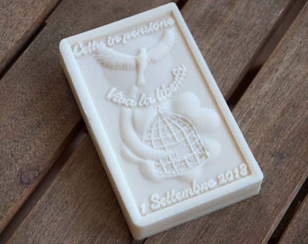 Soap with personalized 3D design