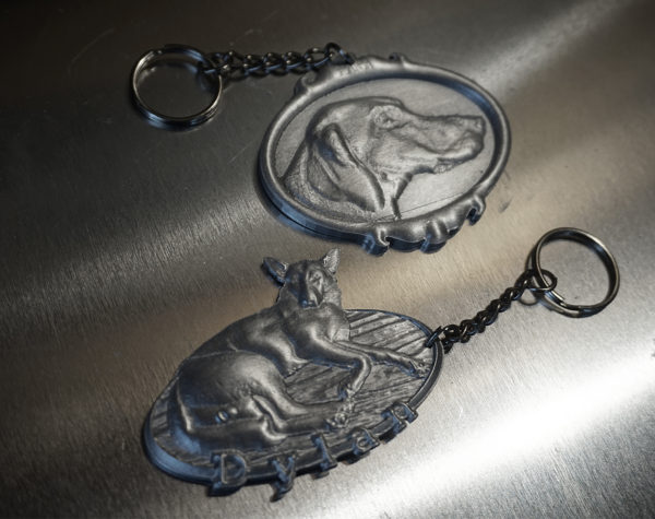 Keychain with personalized 3D portrait of your pet