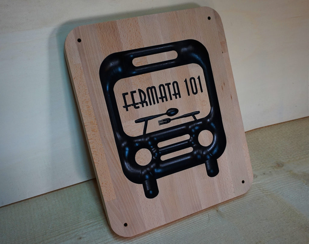 insegna negozio personalizzata in legno di faggio