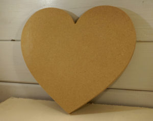 Forma cuore personalizzata in mdf