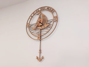 personalized pendulum clock