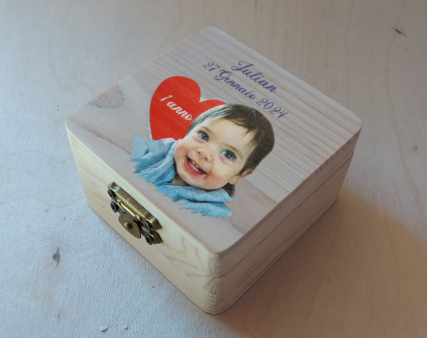 Caixa de madeira quadrada personalizada 8x8cm